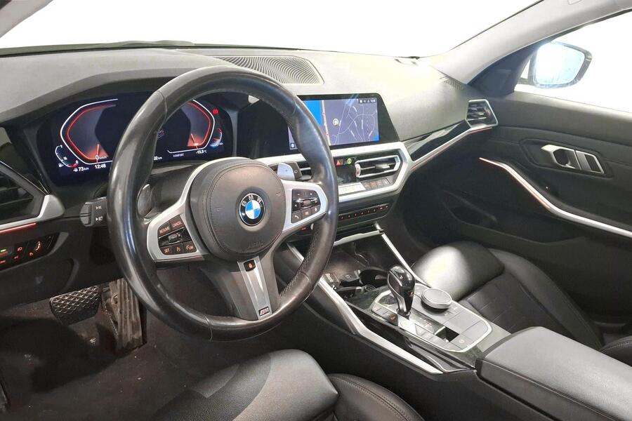 BMW 330 vaihtoauto