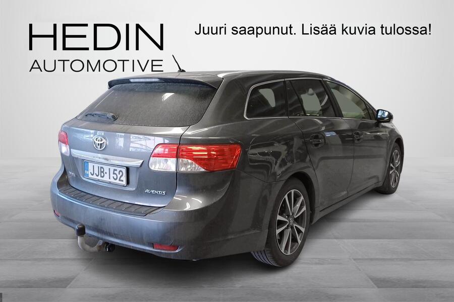 Toyota Avensis vaihtoauto