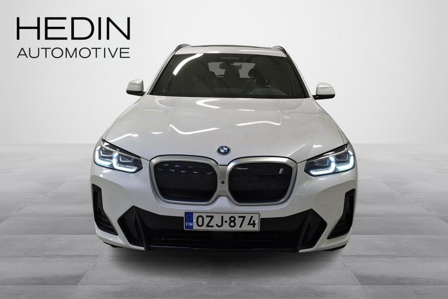 BMW iX3 vaihtoauto