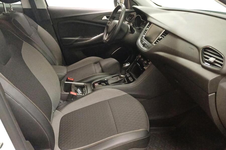 Opel Grandland X vaihtoauto