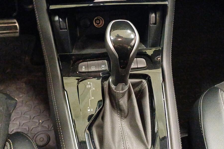 Opel Grandland X vaihtoauto