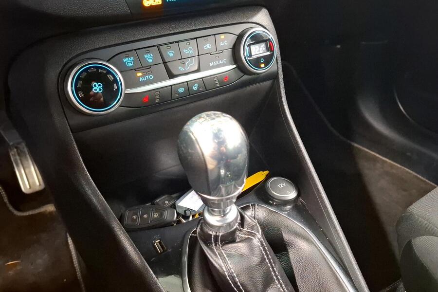 Ford Fiesta vaihtoauto