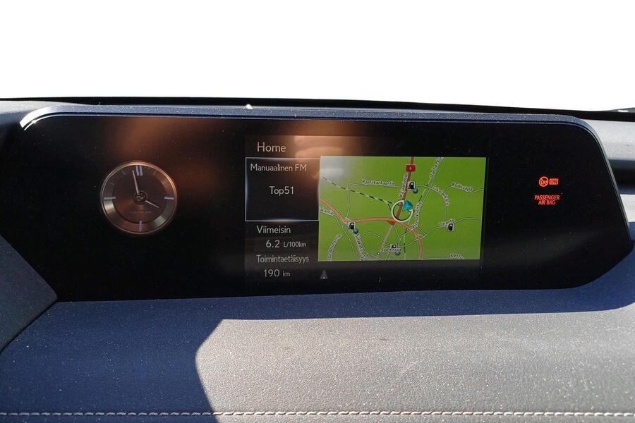 Lexus UX vaihtoauto