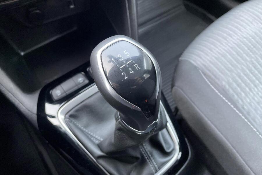 Opel Corsa vaihtoauto