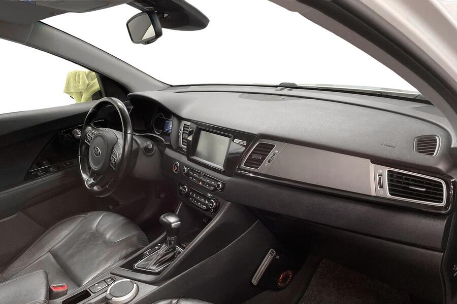 Kia Niro plug-in vaihtoauto