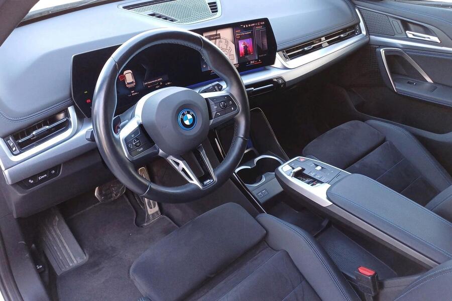 BMW iX1 vaihtoauto