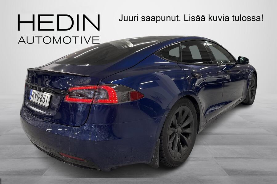 Tesla Model S vaihtoauto
