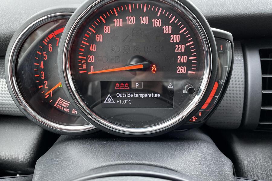 Mini Cooper vaihtoauto