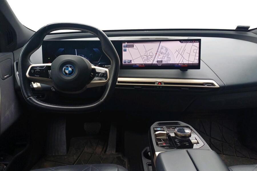 BMW iX vaihtoauto