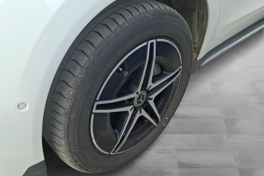 Mercedes-Benz EQC vaihtoauto