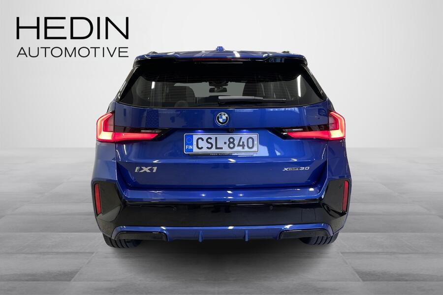 BMW iX1 vaihtoauto