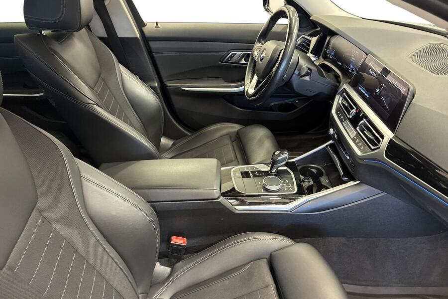 BMW 330 vaihtoauto