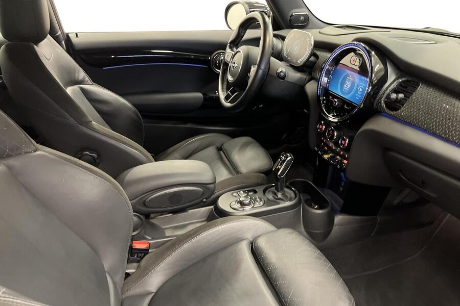 Mini Hatchback vaihtoauto