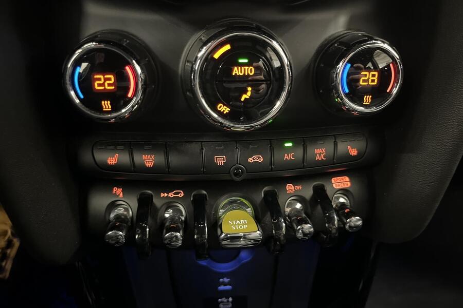 Mini Hatchback vaihtoauto