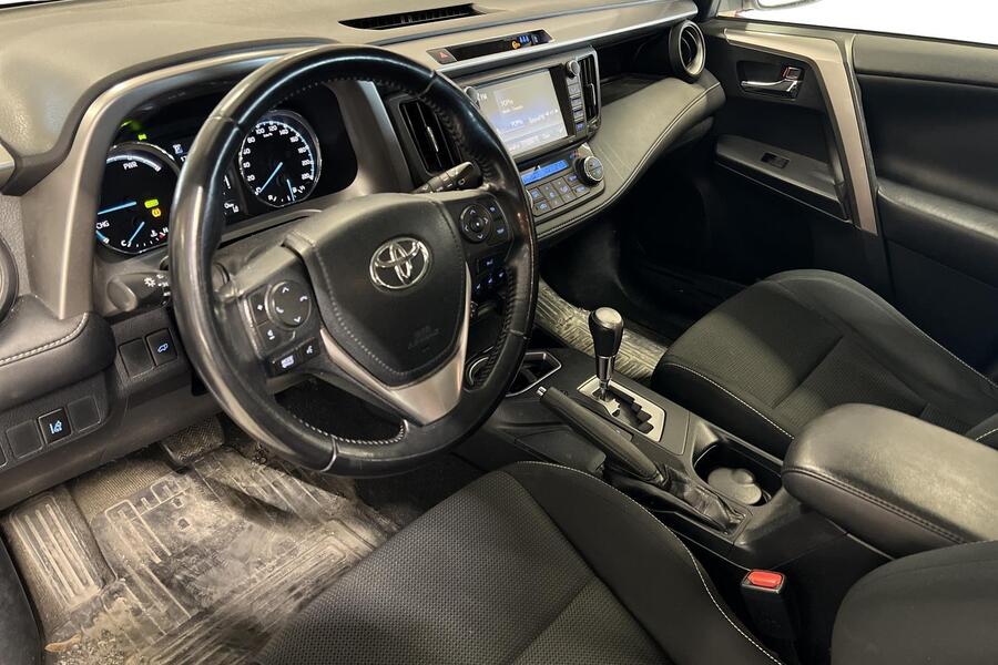 Toyota RAV4 vaihtoauto