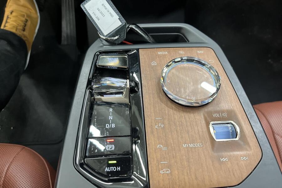 BMW iX M60 vaihtoauto