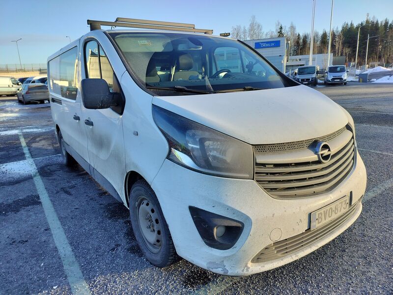 Opel Vivaro vaihtoauto