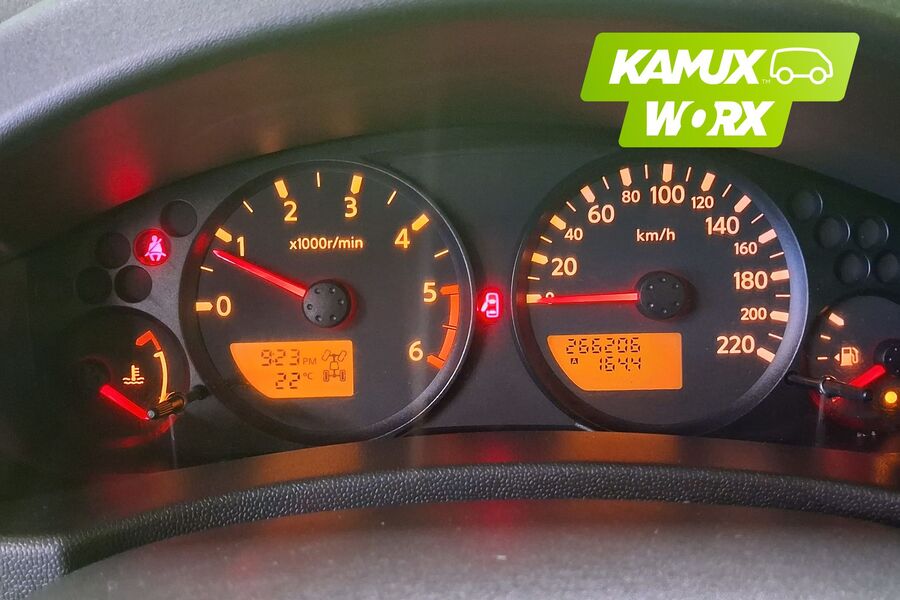 Nissan Navara vaihtoauto