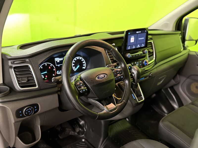 Ford Transit Custom vaihtoauto