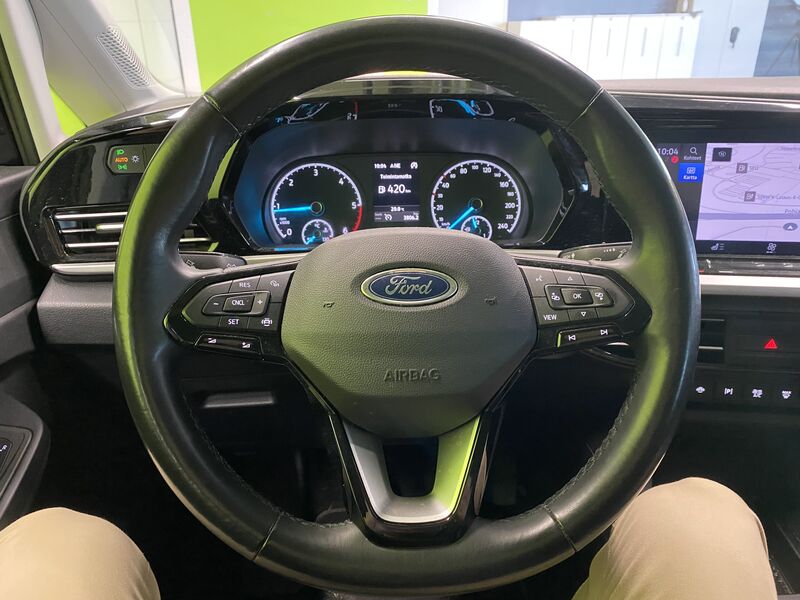 Ford Transit Connect vaihtoauto