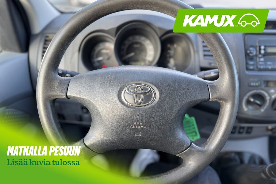 Toyota Hilux vaihtoauto
