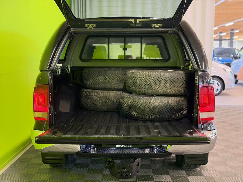 Volkswagen Amarok vaihtoauto