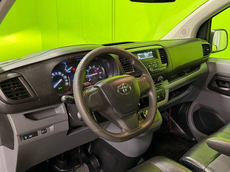 Toyota Proace vaihtoauto