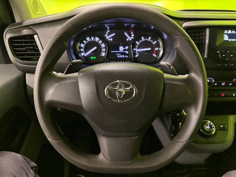 Toyota Proace vaihtoauto