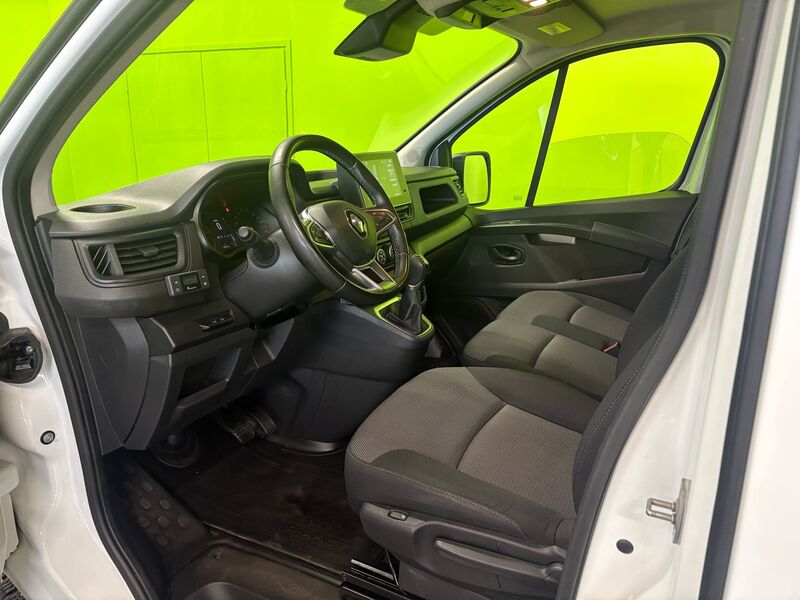 Renault Trafic vaihtoauto