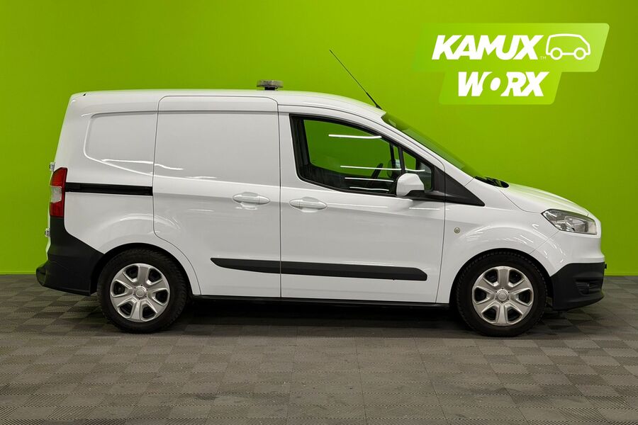 Ford Transit Courier vaihtoauto