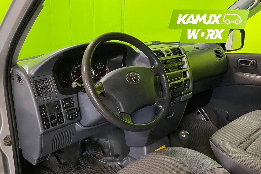 Toyota Hiace vaihtoauto