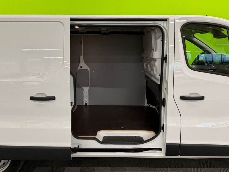 Renault Trafic vaihtoauto