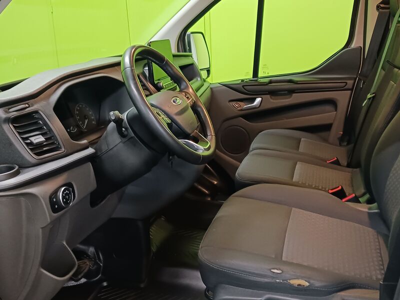 Ford Transit Custom vaihtoauto