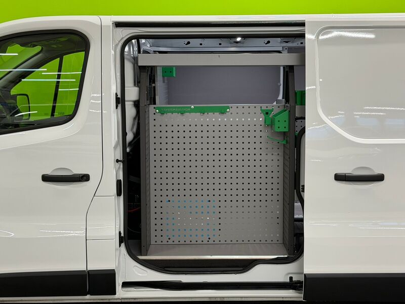 Renault Trafic vaihtoauto