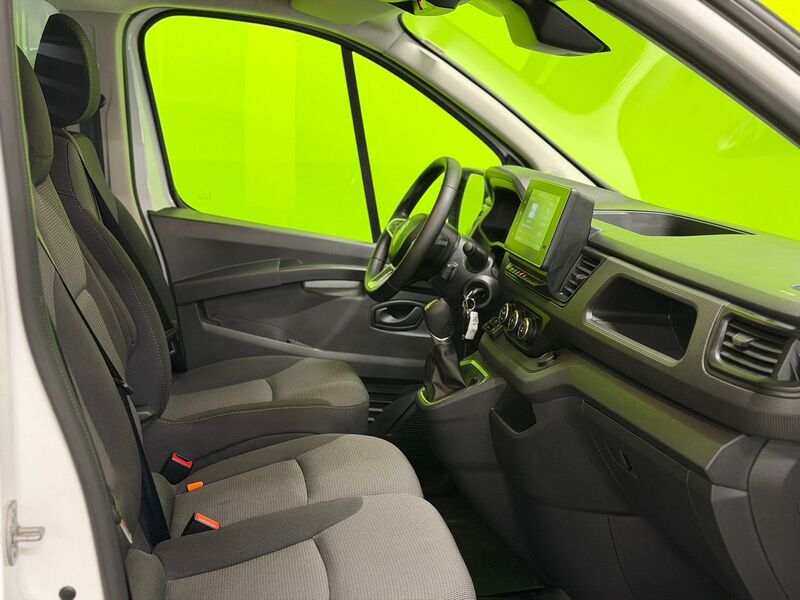 Renault Trafic vaihtoauto