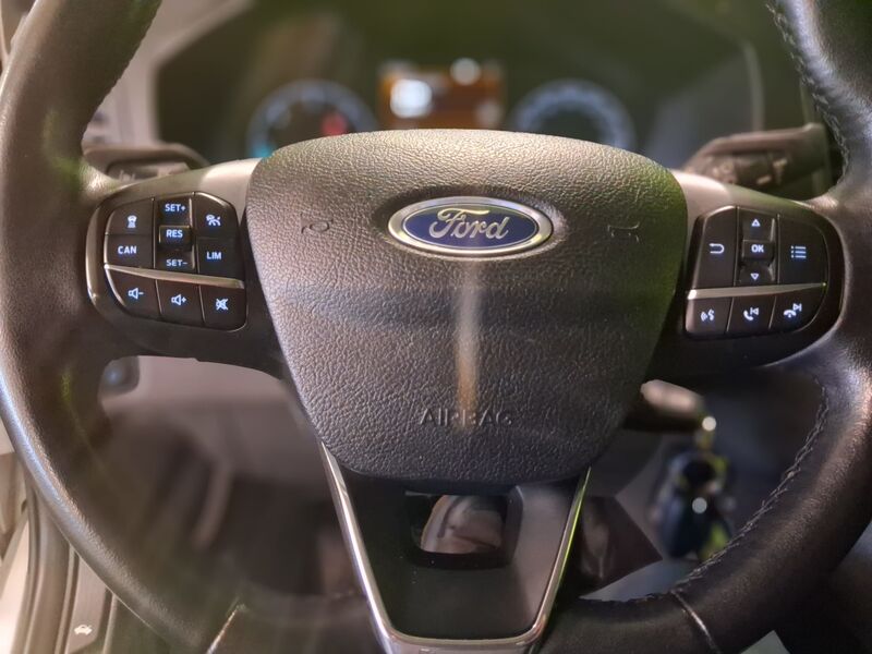 Ford Transit Custom vaihtoauto