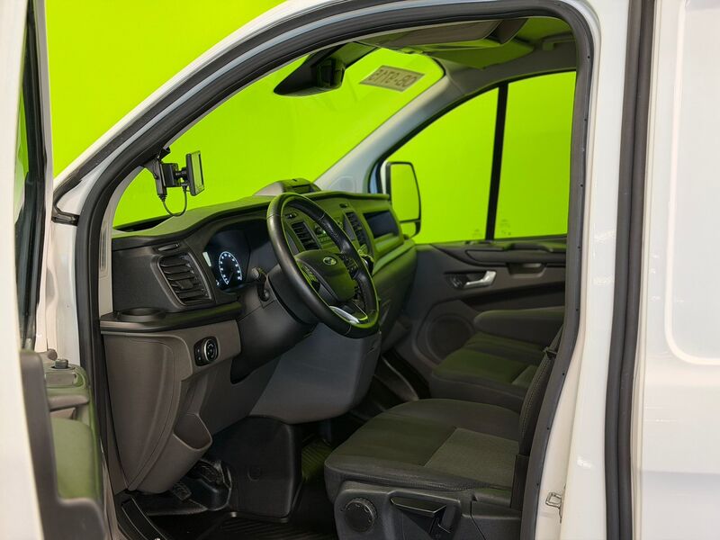 Ford Transit Custom vaihtoauto