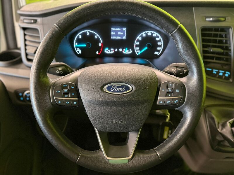 Ford Transit Custom vaihtoauto