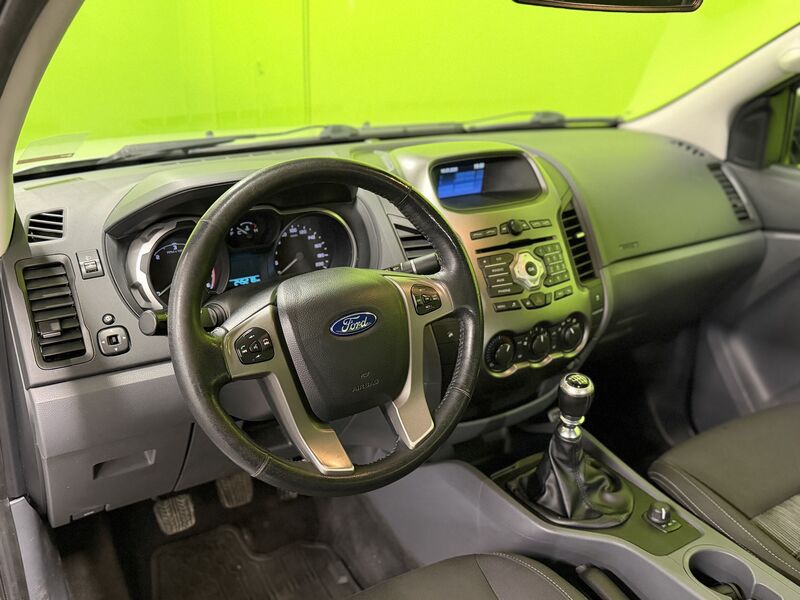 Ford Ranger vaihtoauto