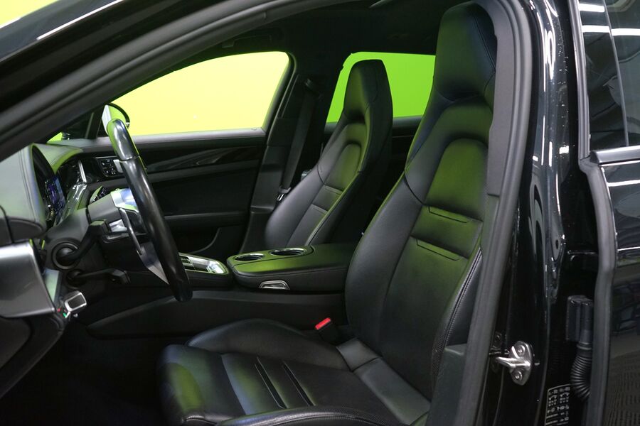 Porsche Panamera vaihtoauto