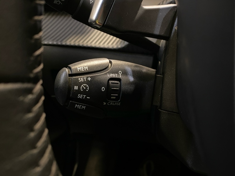 Peugeot 208 vaihtoauto