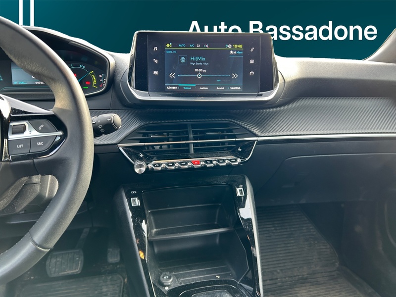 Peugeot e-2008 vaihtoauto