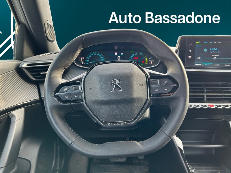 Peugeot e-2008 vaihtoauto