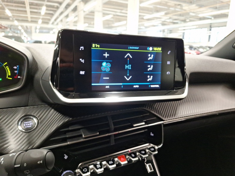 Peugeot e-2008 vaihtoauto