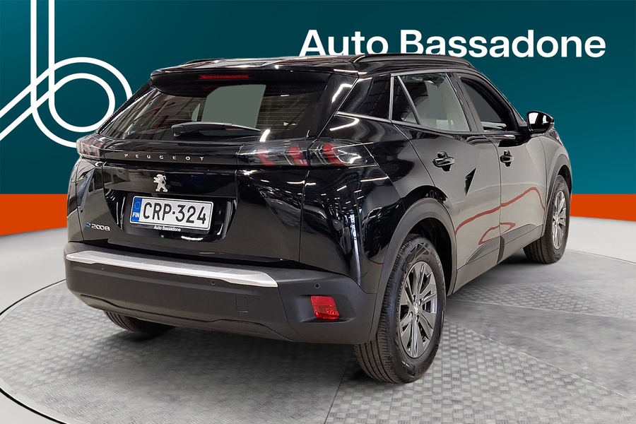 Peugeot e-2008 vaihtoauto
