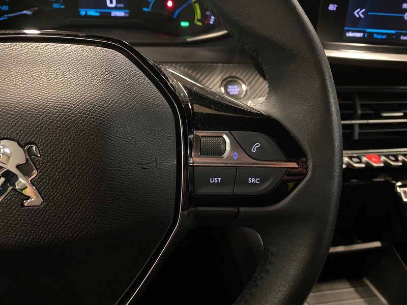 Peugeot e-2008 vaihtoauto