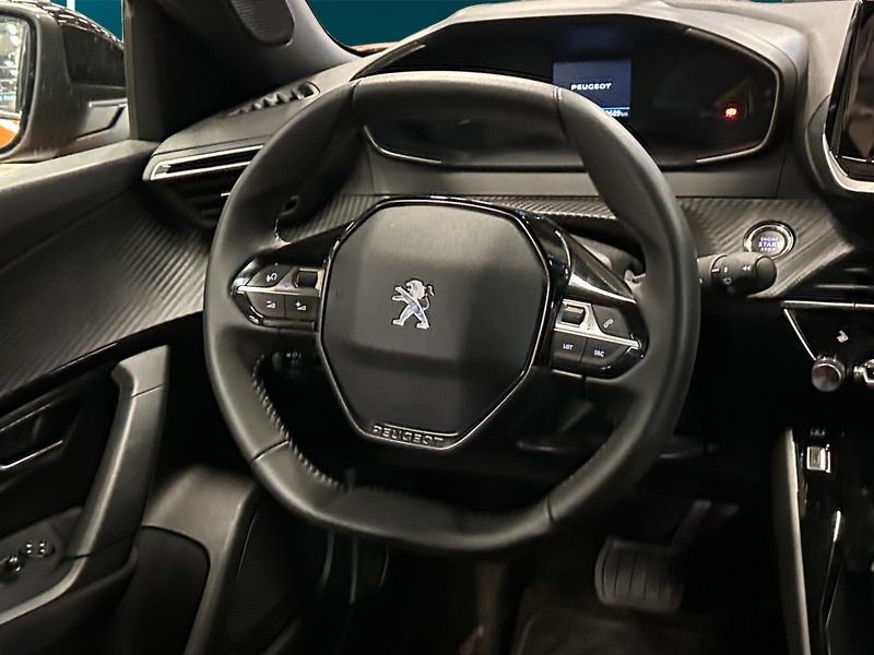 Peugeot e-2008 vaihtoauto