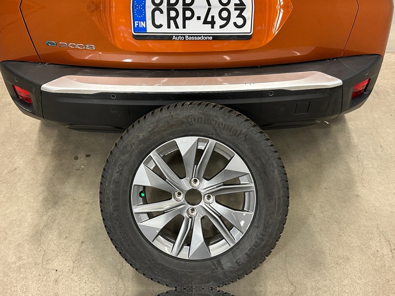 Peugeot e-2008 vaihtoauto