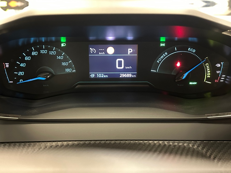 Peugeot e-2008 vaihtoauto