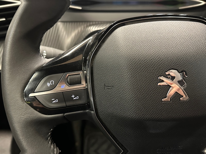 Peugeot e-2008 vaihtoauto